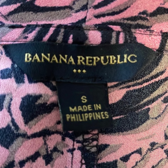 Banana Republic silky blouse - Picture 6 of 6